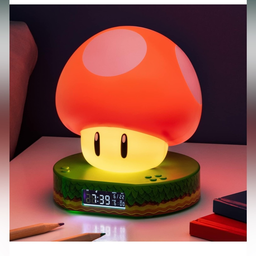 Super Mario (mushroom digital alarm clock)